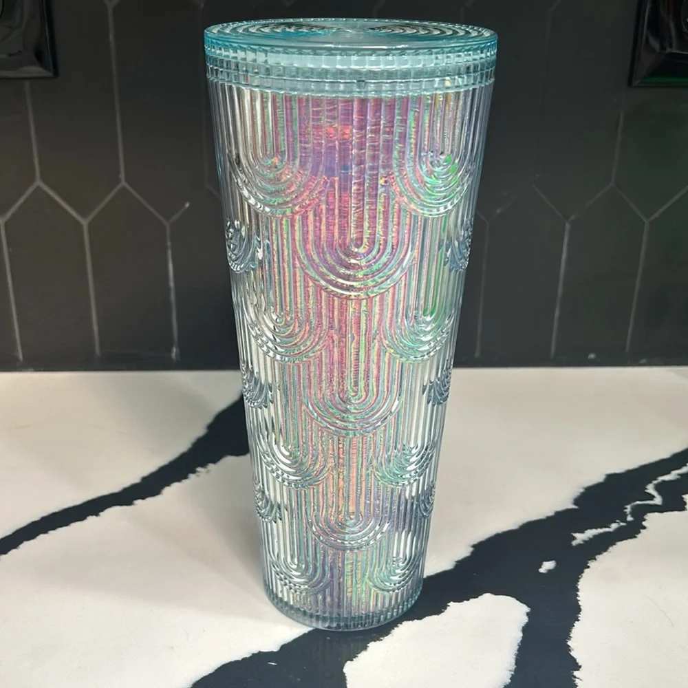 NWT Starbucks Spring 2022 Iridescent Mermaid Scales Tumbler
